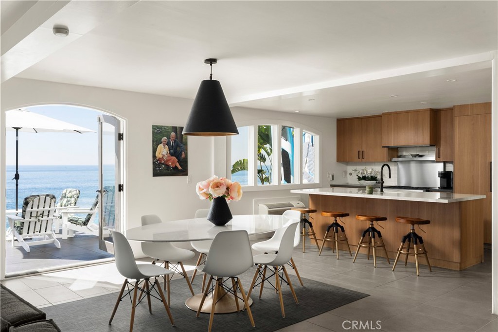 1337 Gaviota Dr