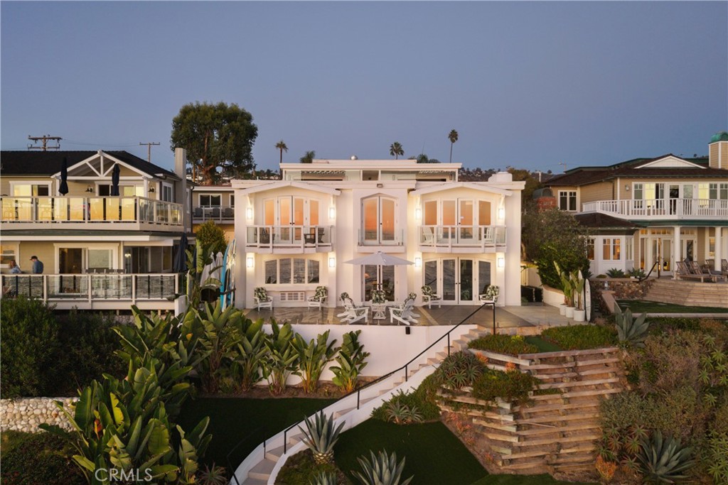 1337 Gaviota Dr