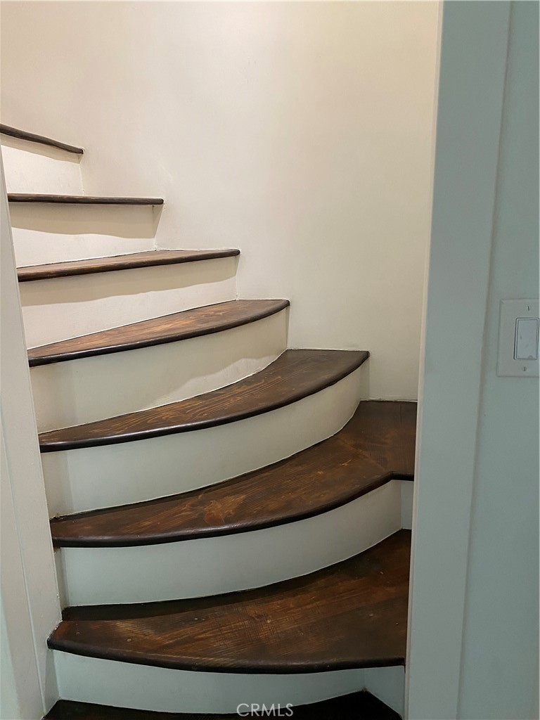 27981 Lakes Edge Road