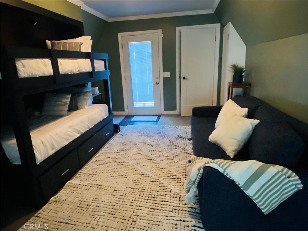 27981 Lakes Edge Road