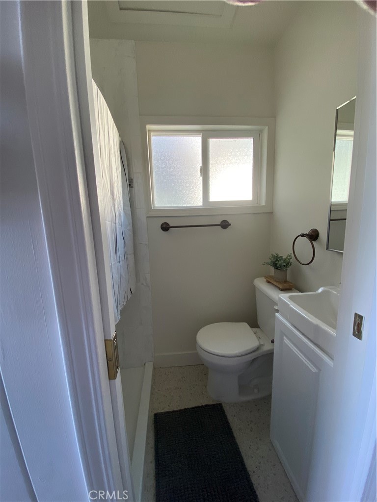 27981 Lakes Edge Road