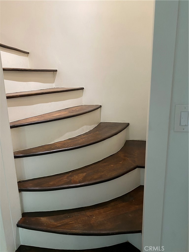 27981 Lakes Edge Road