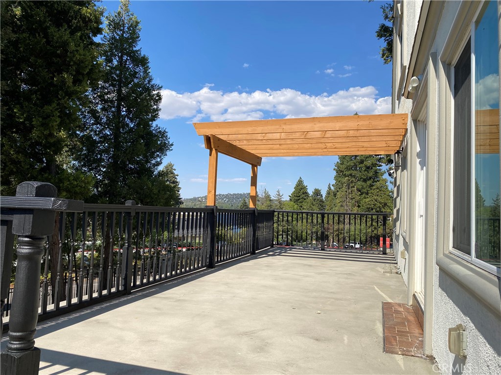 27981 Lakes Edge Road