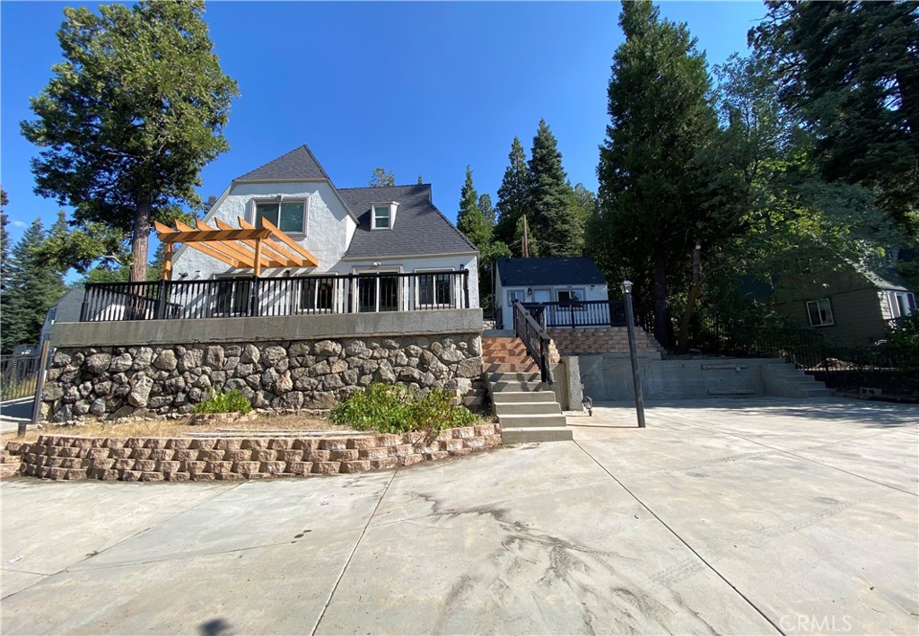 27981 Lakes Edge Road