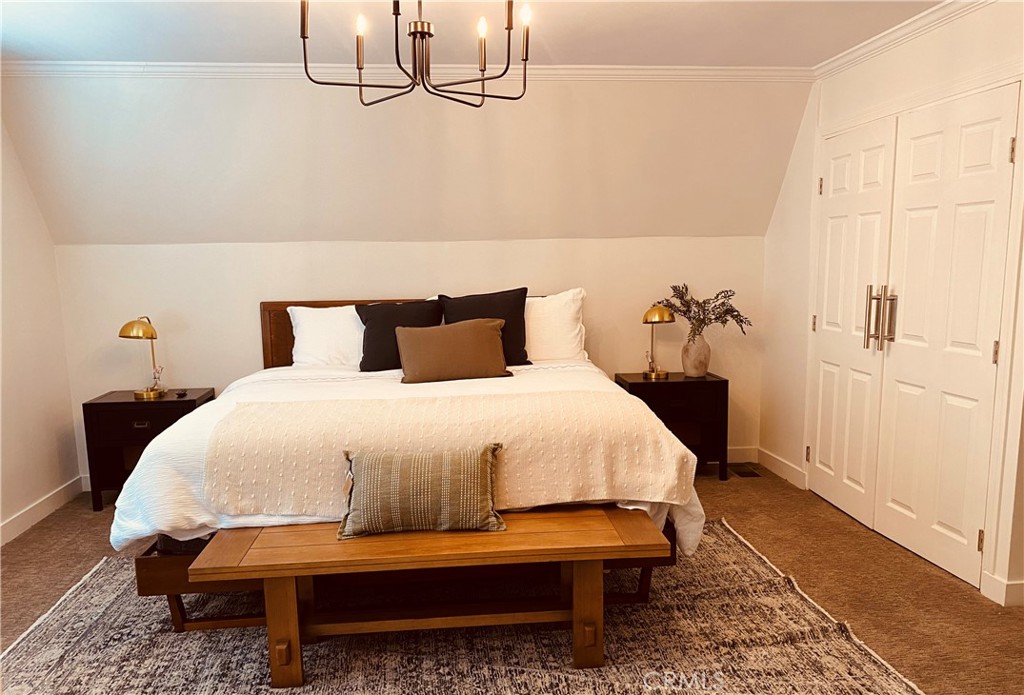 27981 Lakes Edge Road