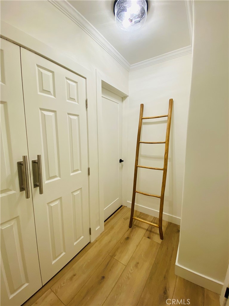 27981 Lakes Edge Road