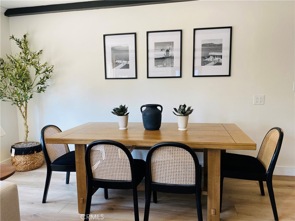 27981 Lakes Edge Road