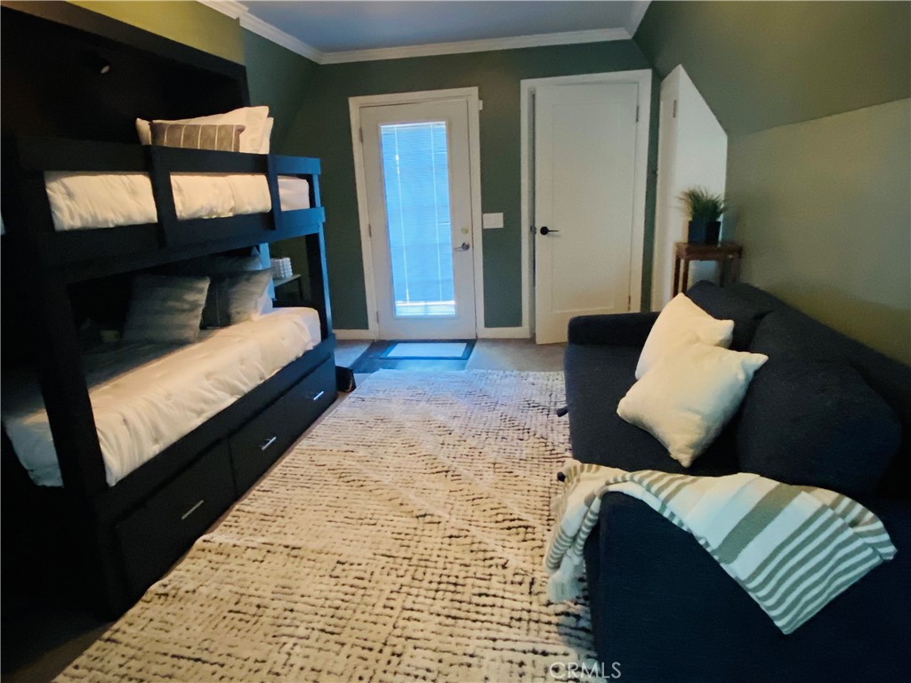 27981 Lakes Edge Road