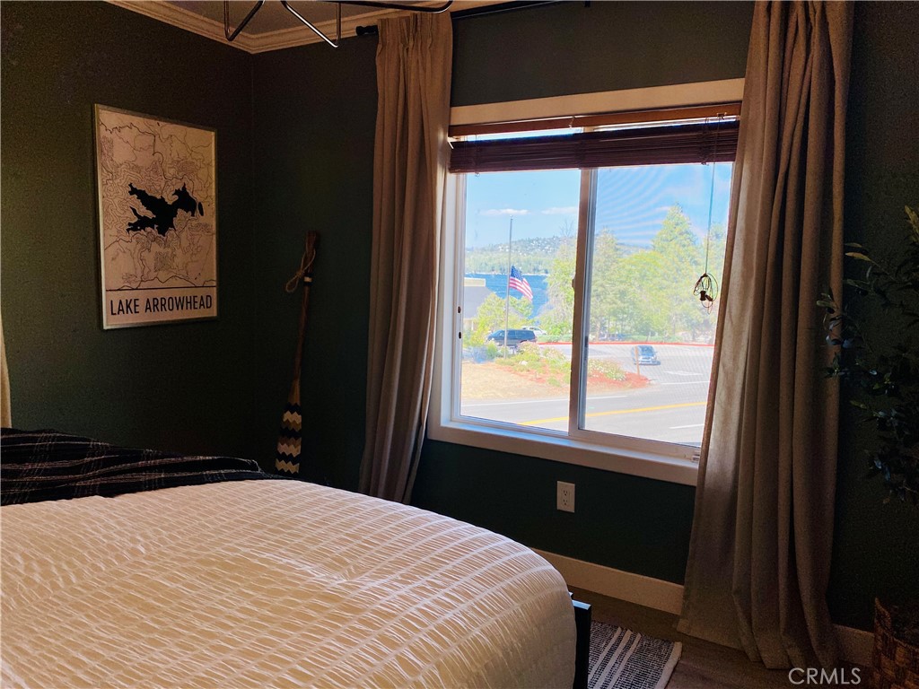 27981 Lakes Edge Road