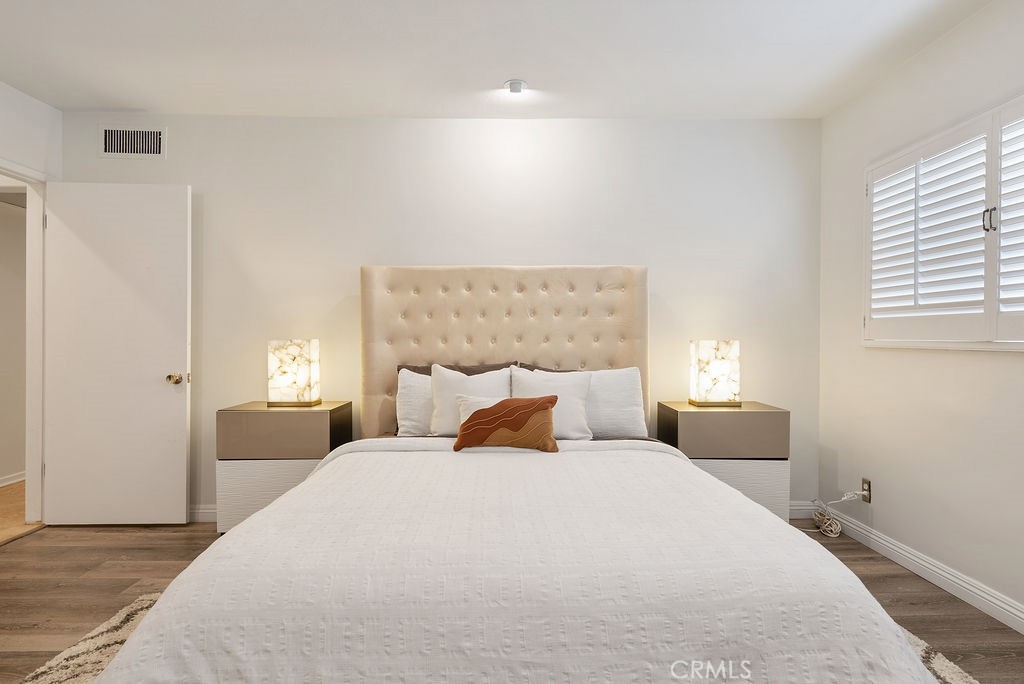 419 N Oakhurst Drive 102