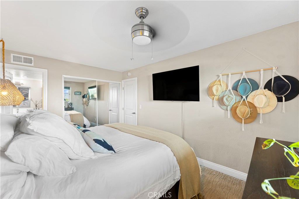 2205 Pacific Avenue 101