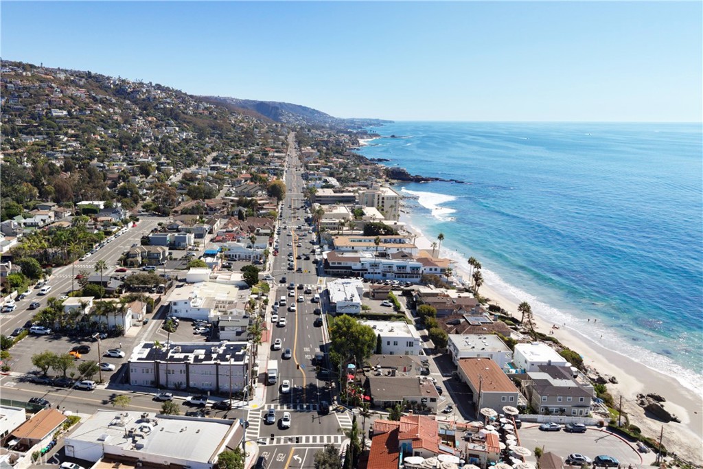 1316 S Coast