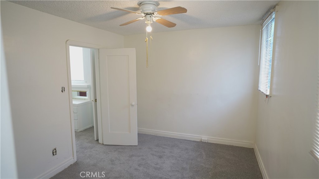 214 E 92nd