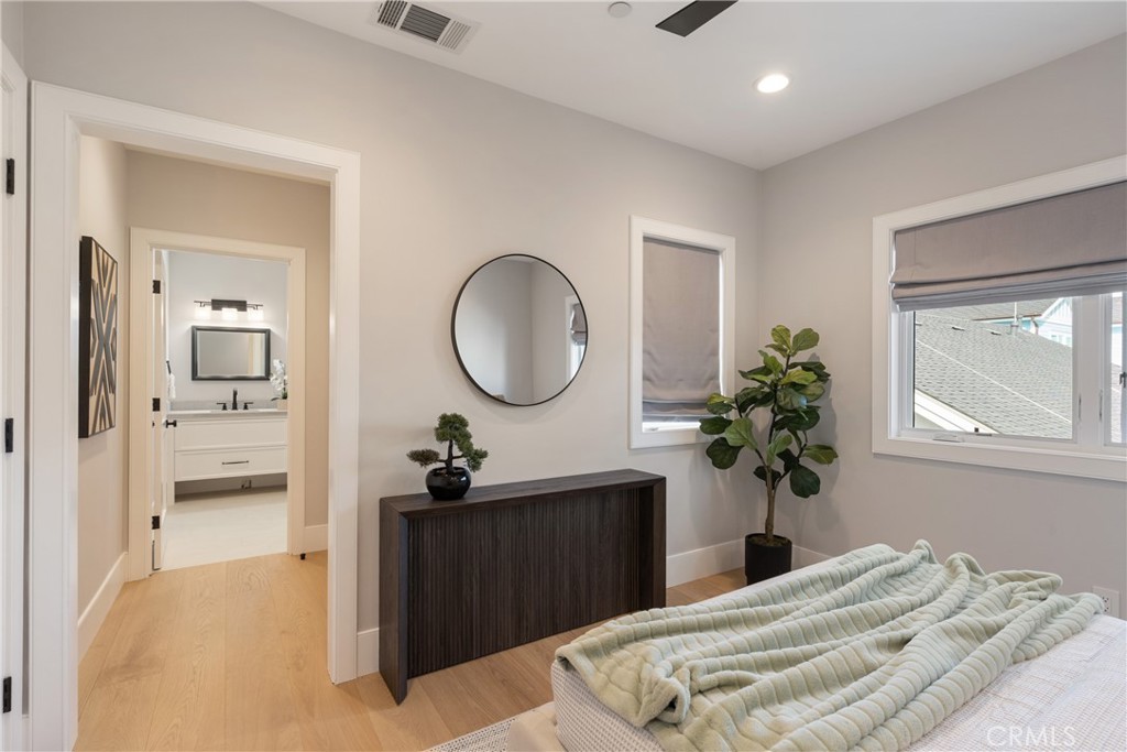 430 Fullerton Avenue