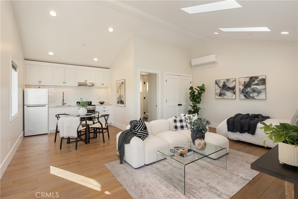 430 Fullerton Avenue