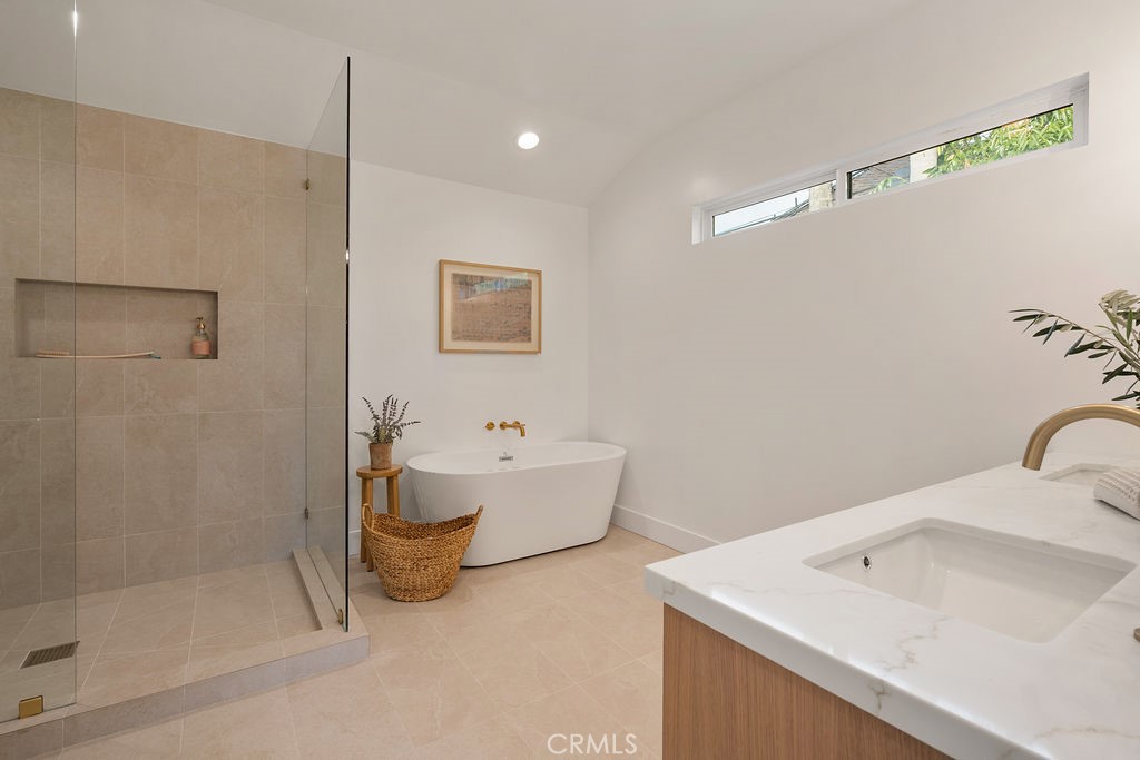 208 Susannah Place