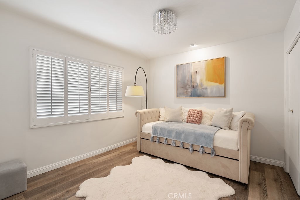 419 N Oakhurst Drive 102