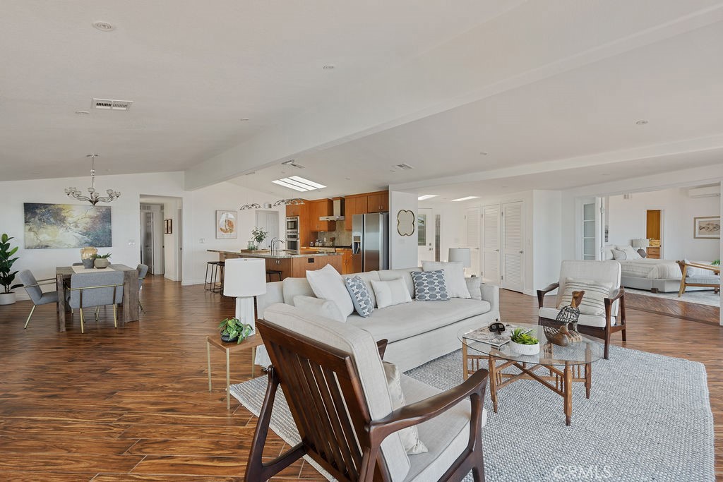 2275 W 25th Street 62