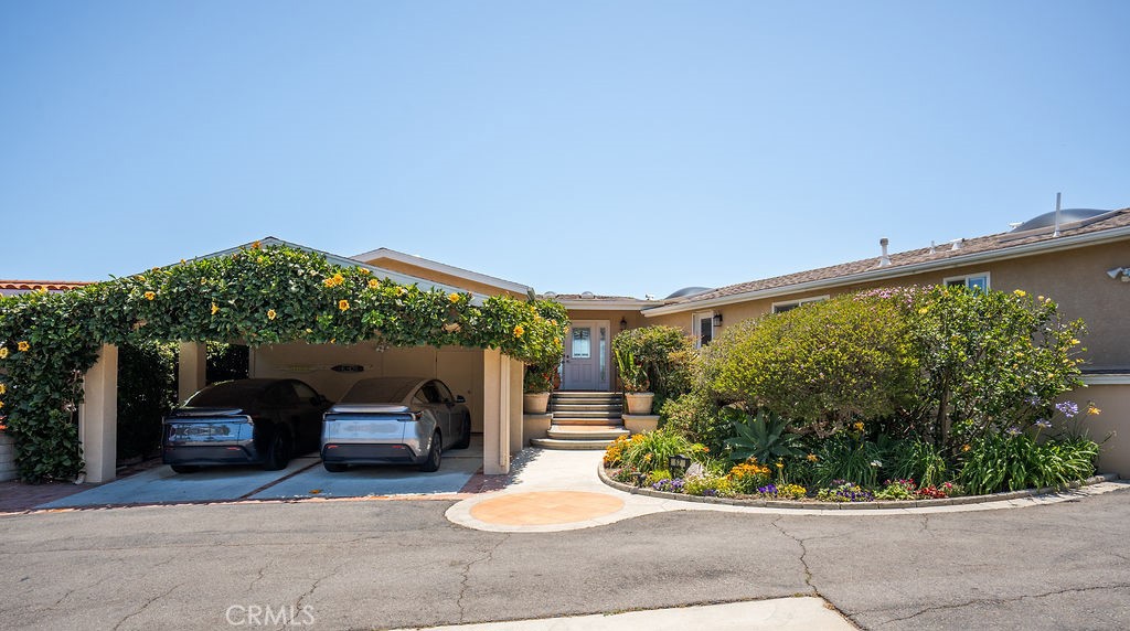 2275 W 25th Street 62