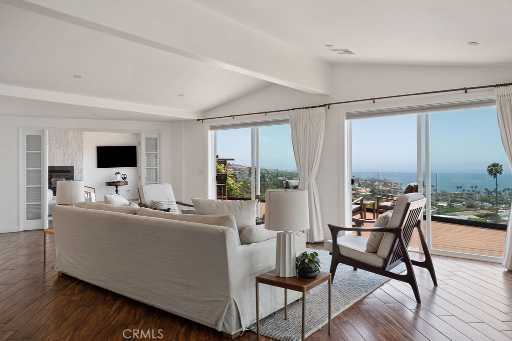 2275 W 25th Street 62