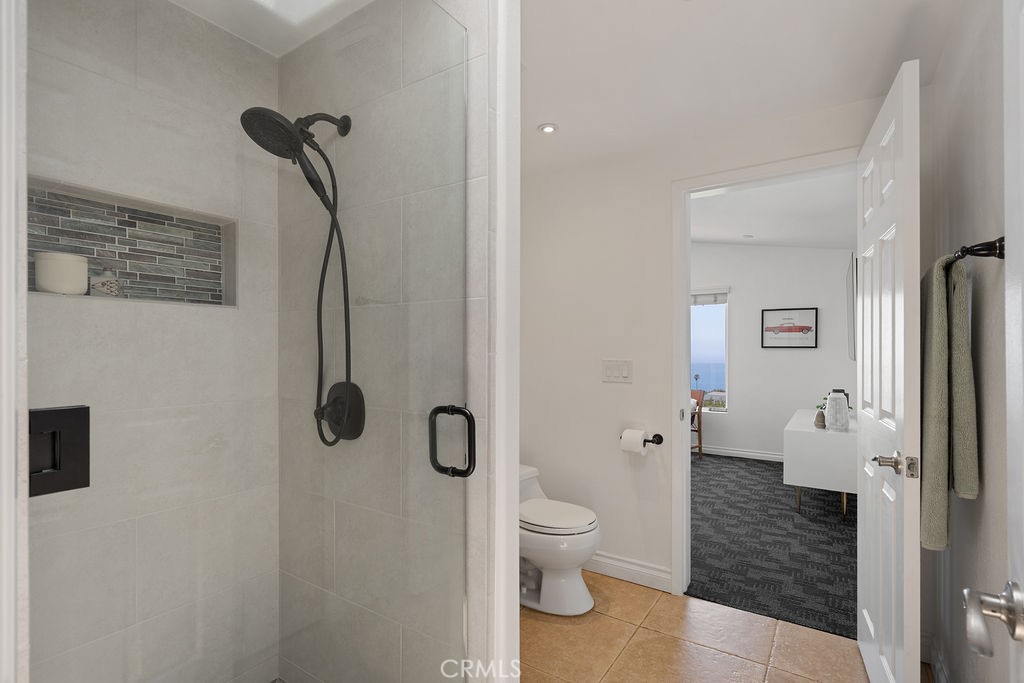 2275 W 25th Street 62