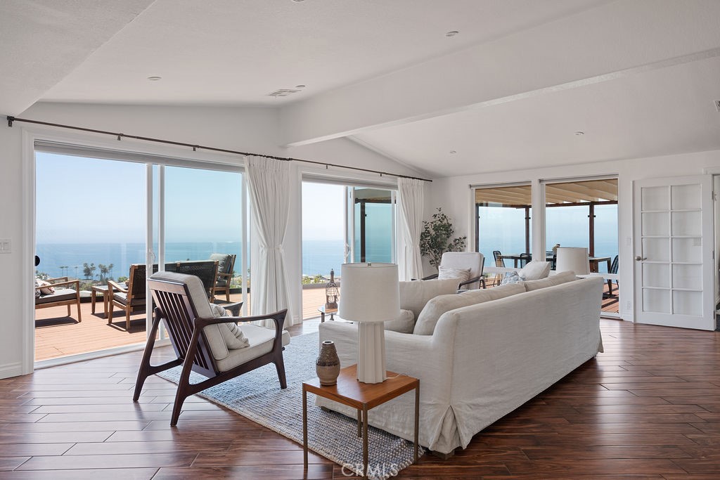 2275 W 25th Street 62