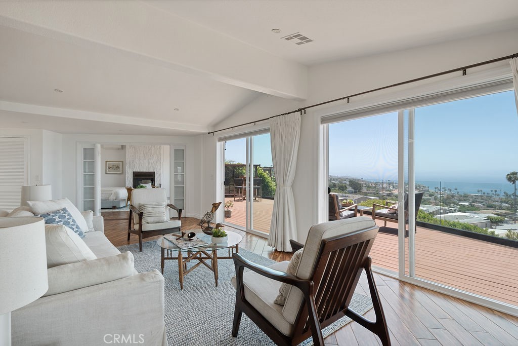 2275 W 25th Street 62