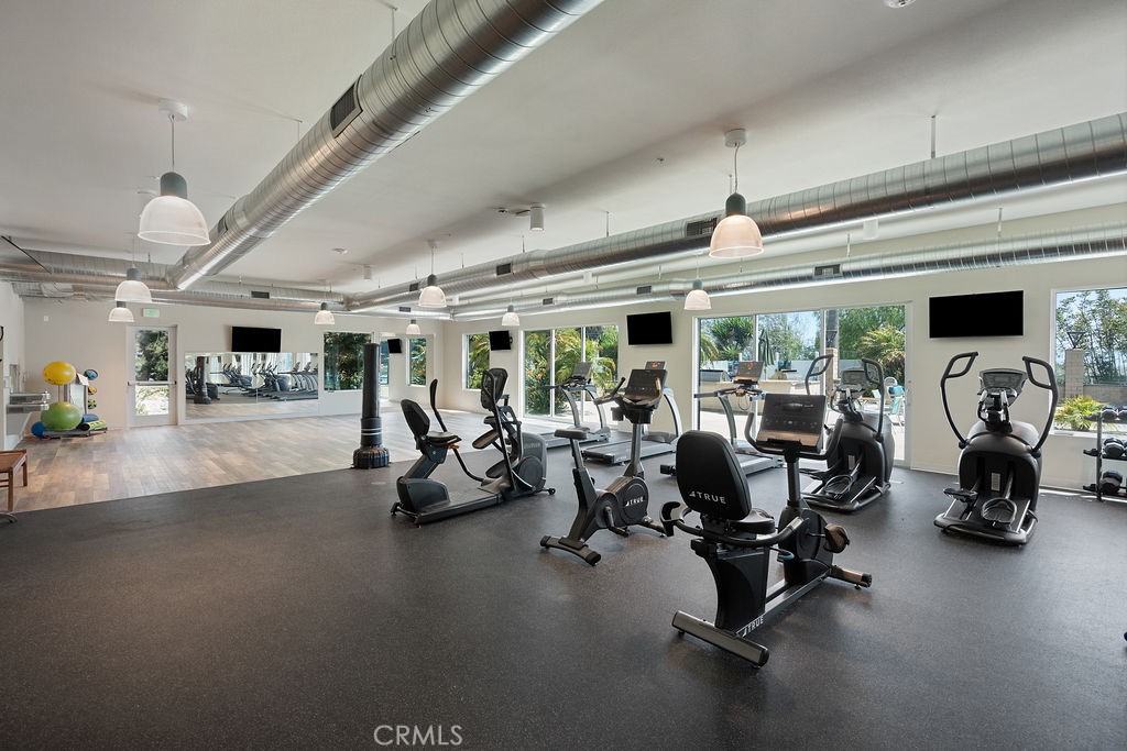 2275 W 25th Street 62