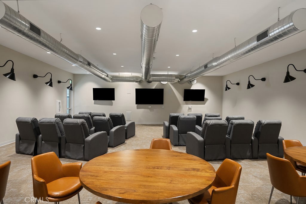 2275 W 25th Street 62