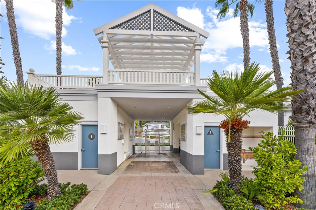 59 Breakers Lane
