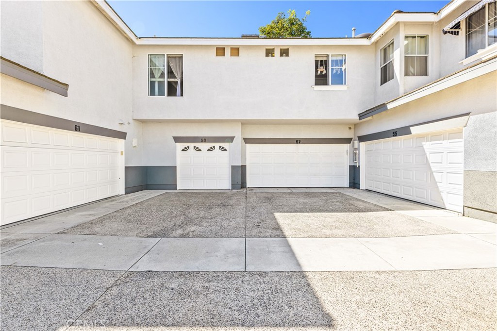 59 Breakers Lane