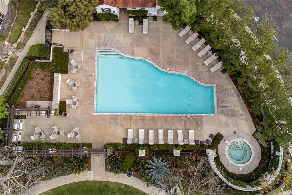 62 Calle De Los Ninos