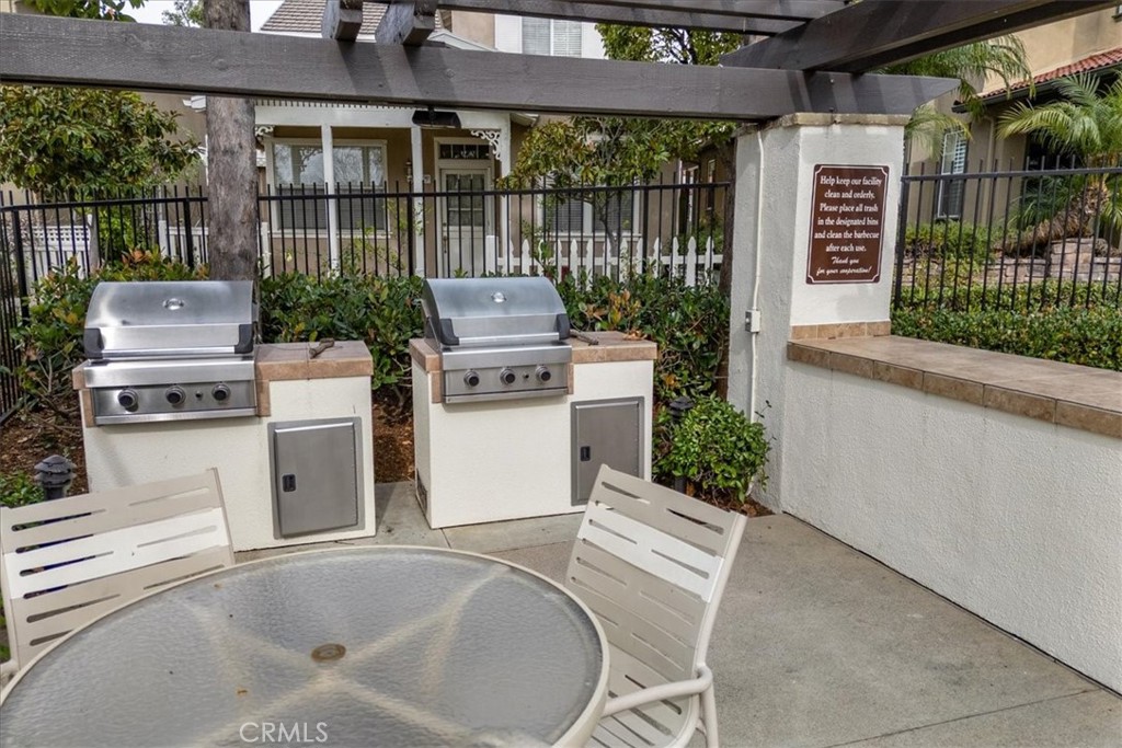 62 Calle De Los Ninos