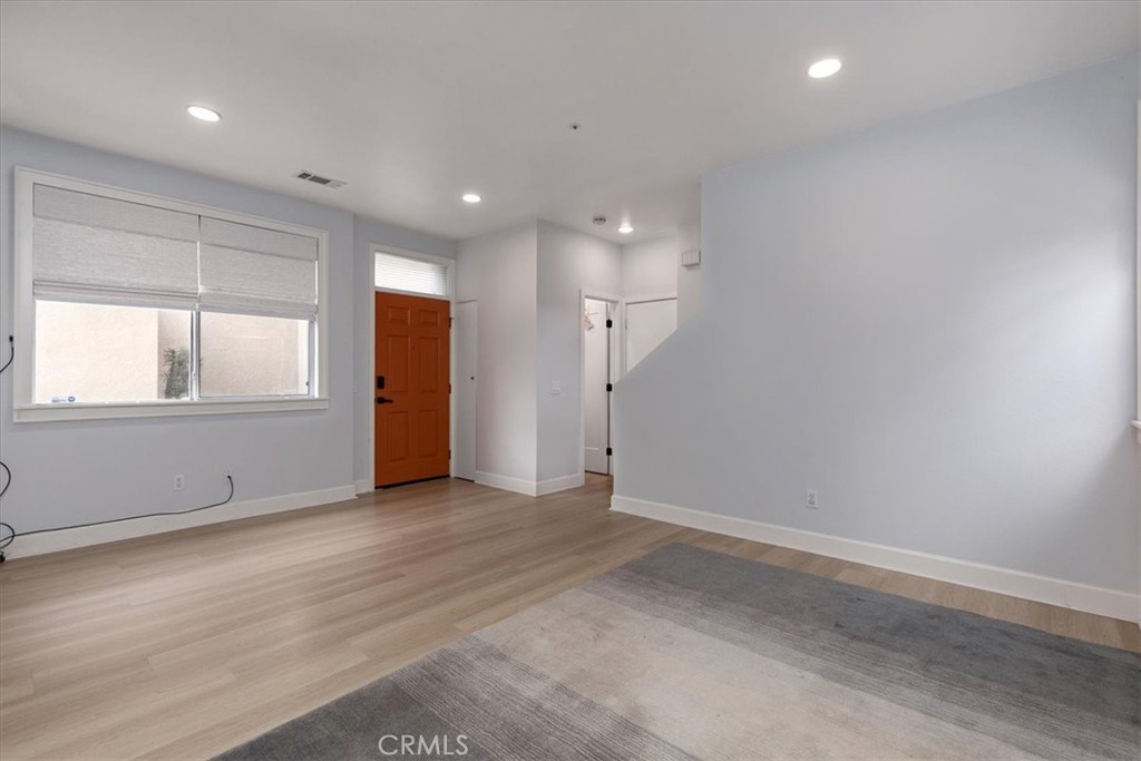 62 Calle De Los Ninos