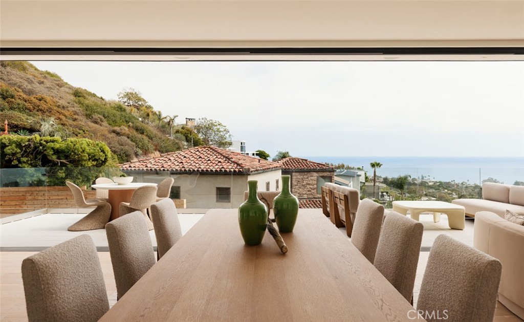 1105 Skyline Drive