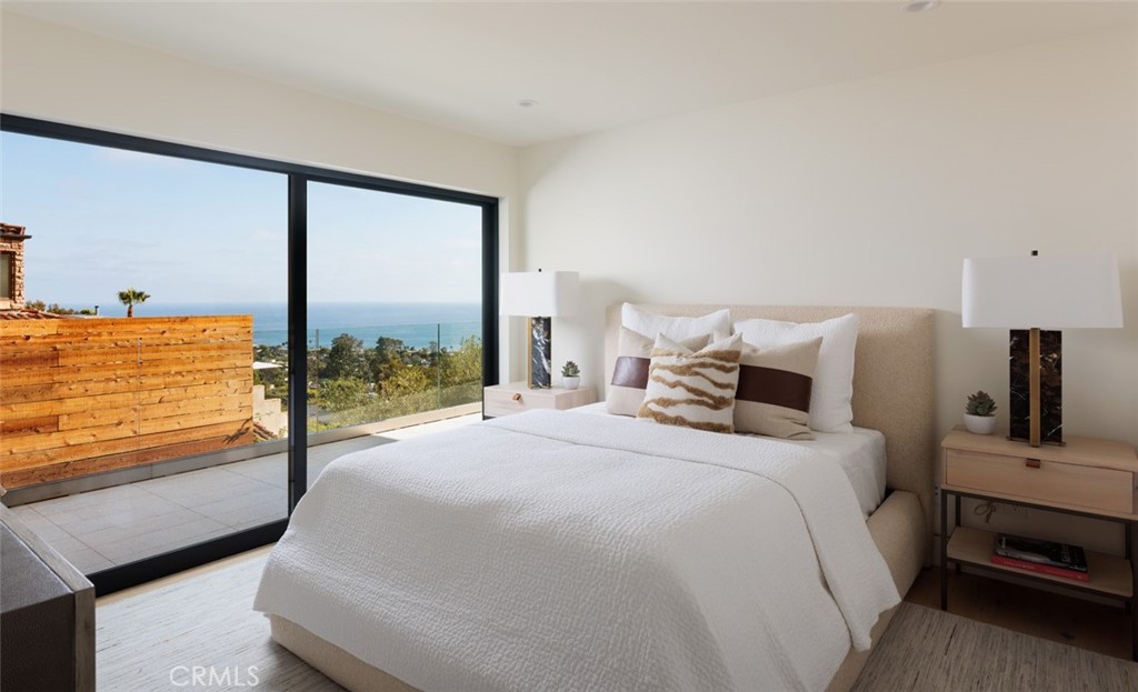 1105 Skyline Drive
