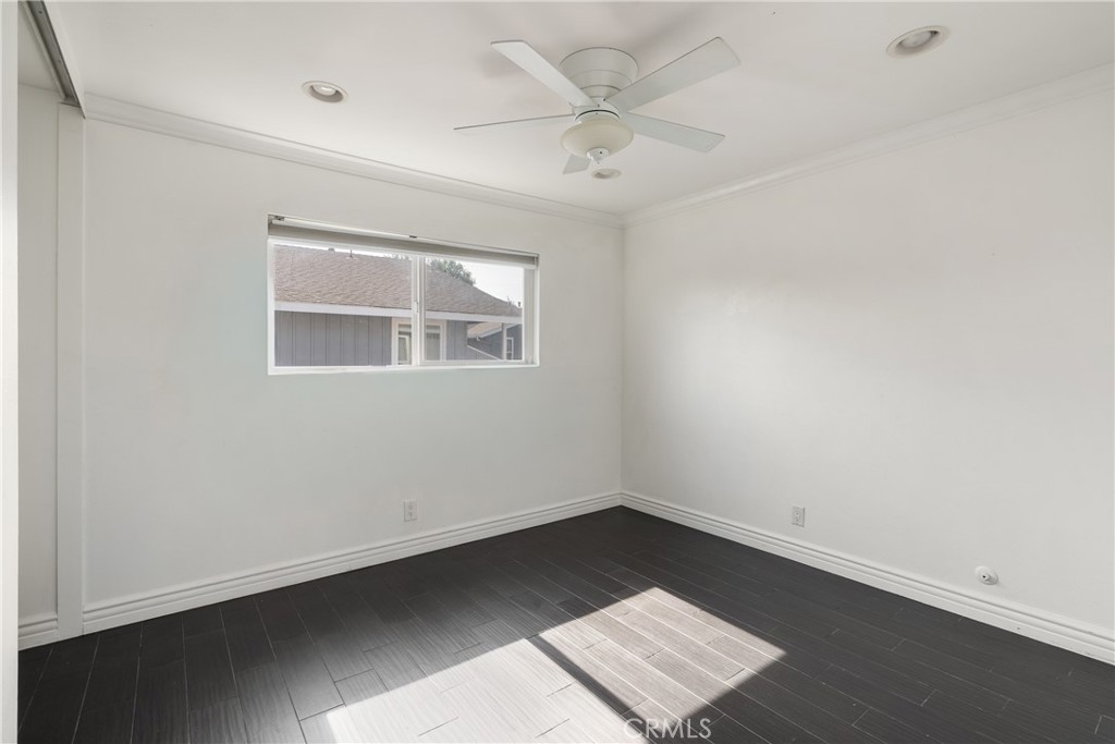 345 University Drive F4