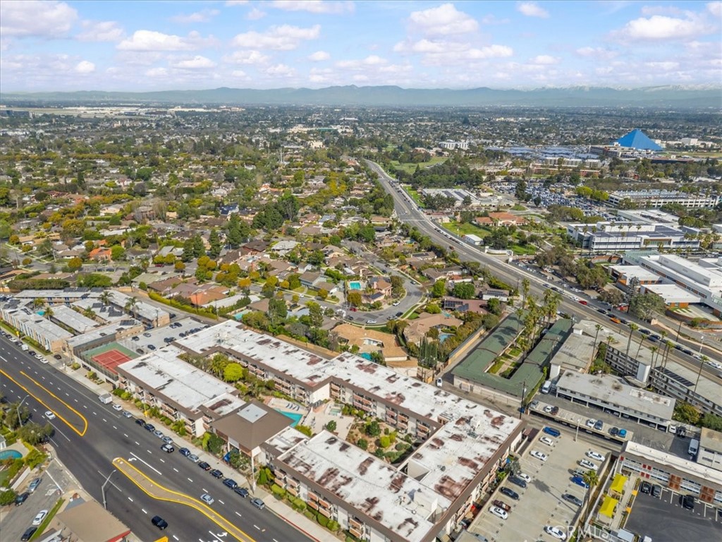 5585 E Pacific Coast Highway 171