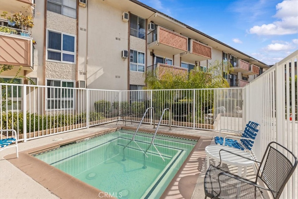 5585 E Pacific Coast Highway 171