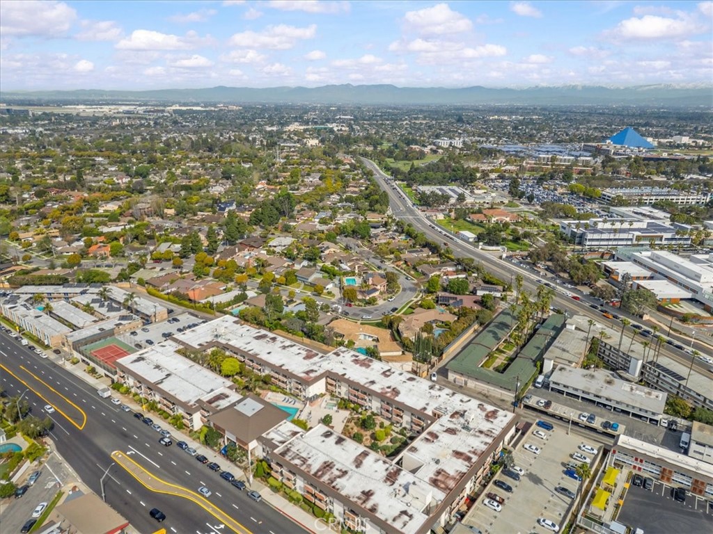 5585 E Pacific Coast Highway 171