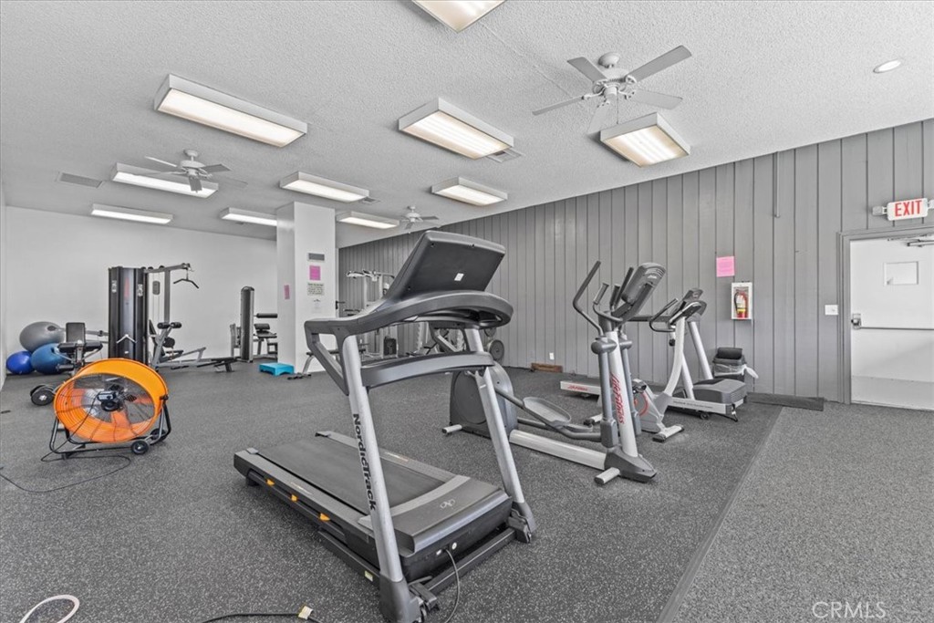 5585 E Pacific Coast Highway 171