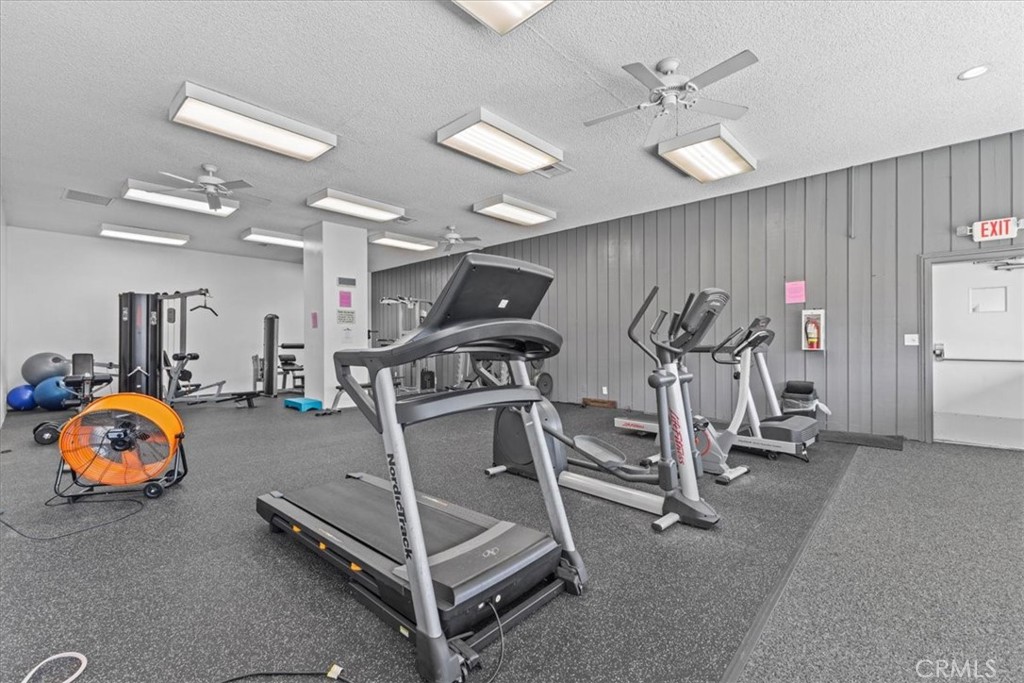 5585 E Pacific Coast Highway 171