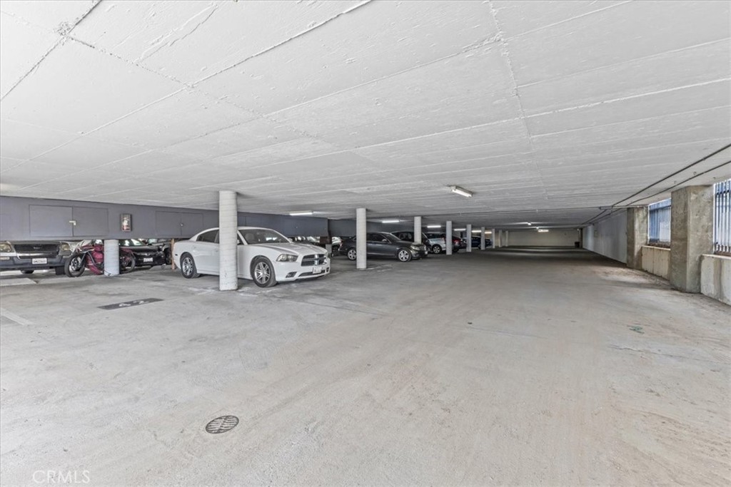 5585 E Pacific Coast Highway 171