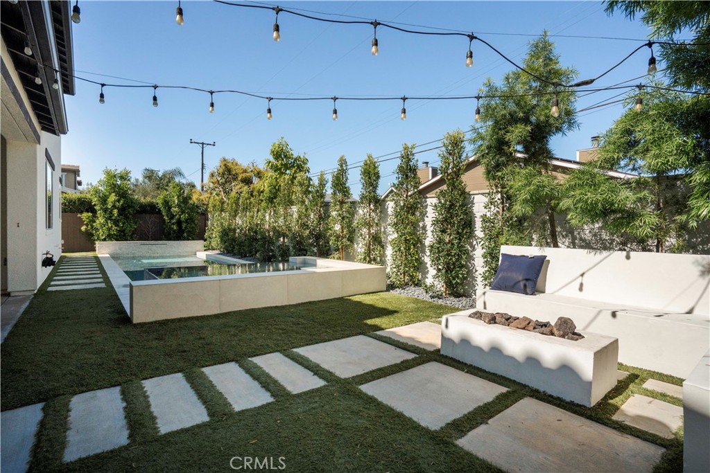 310 Costa Bella Court