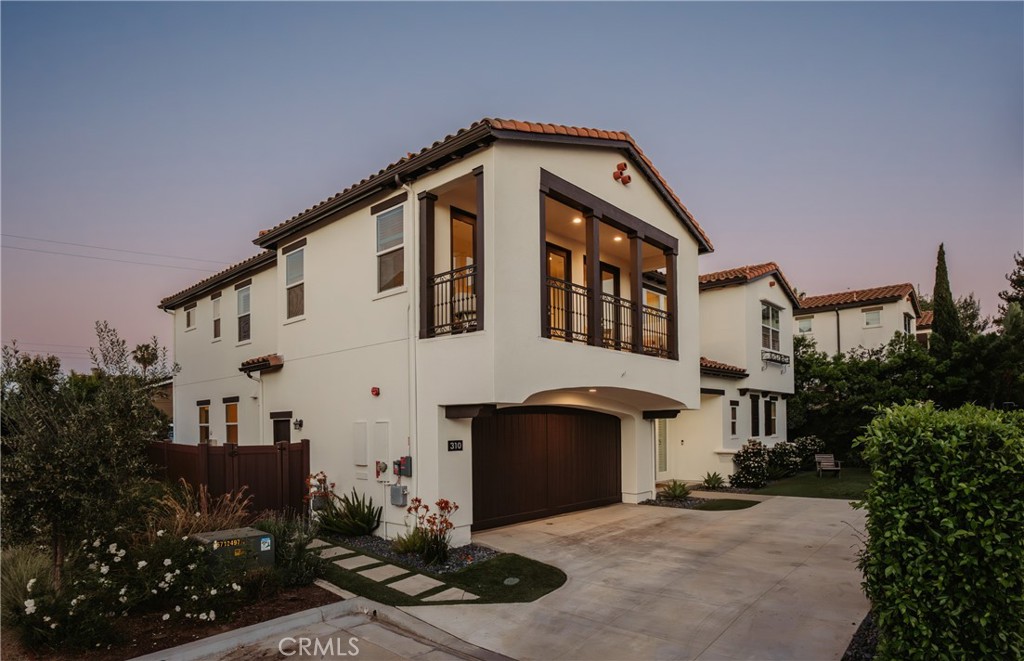 310 Costa Bella Court