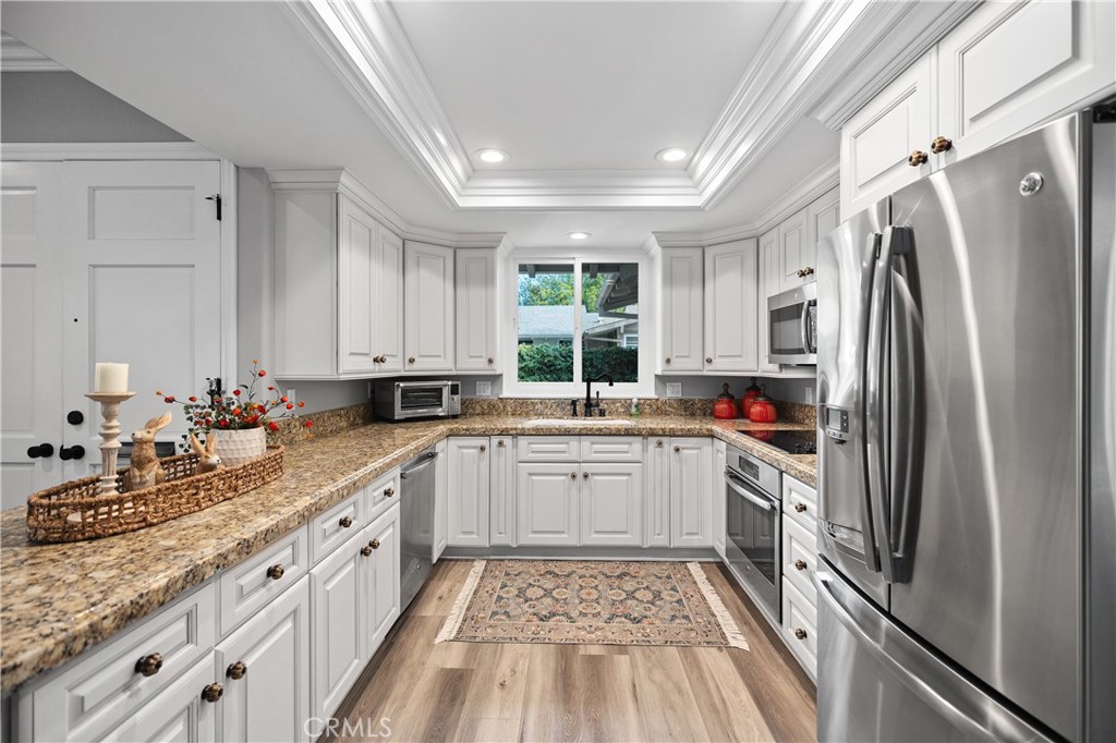 713 Avenida Majorca #B