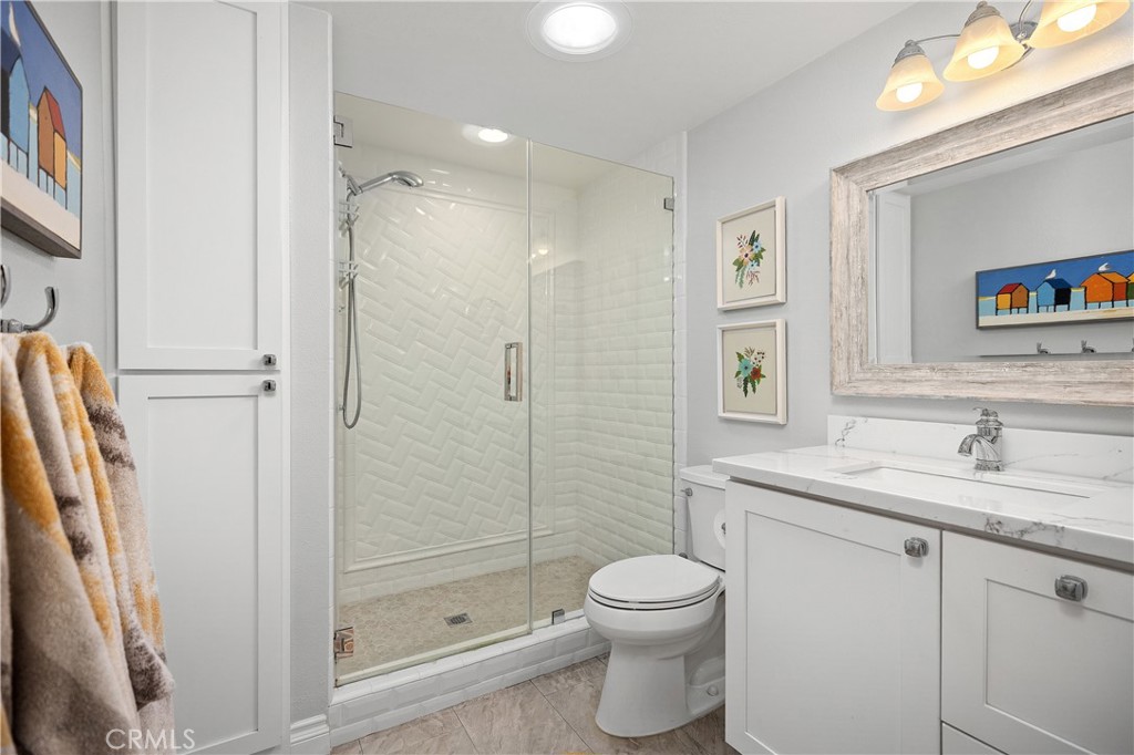 713 Avenida Majorca #B