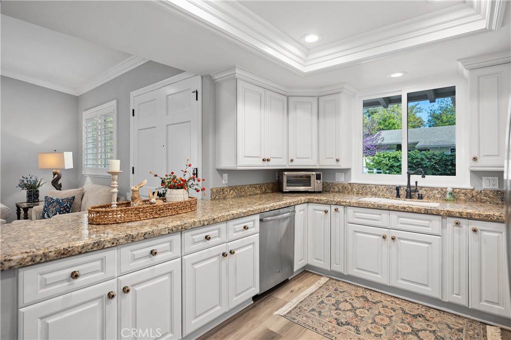 713 Avenida Majorca #B