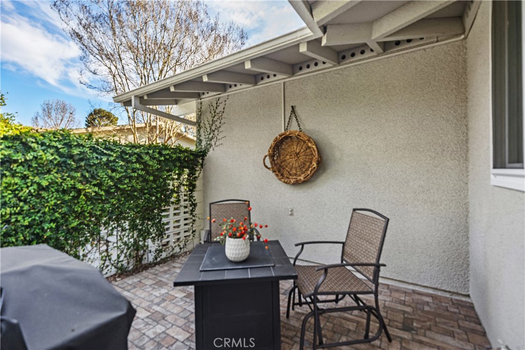 713 Avenida Majorca #B