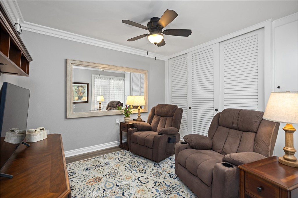 713 Avenida Majorca #B